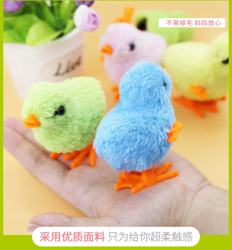 Wind-Up Jumping Chick Toy - Cute Fluffy Baby Chick for Cats & Kids